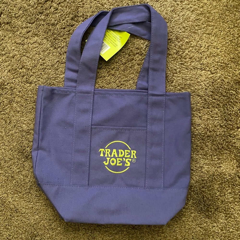 Trader Joe’s | NWT Halloween Collectible Tote - Periwinkle - Picture 2 of 2